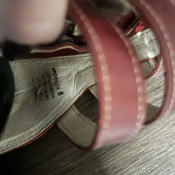 ***RARE Freebird by Steven BROOKLYN size 8 in red - Picture 3 of 4